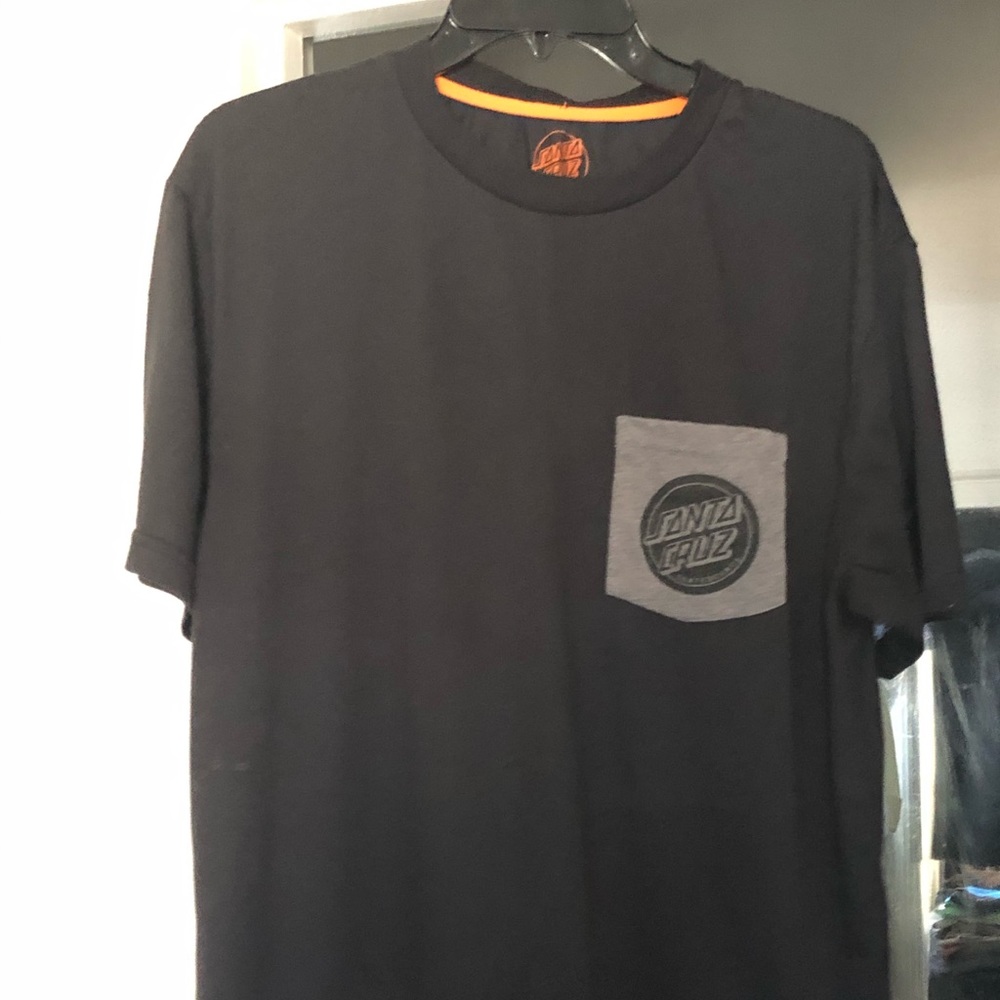 Santa Cruz pocket tee